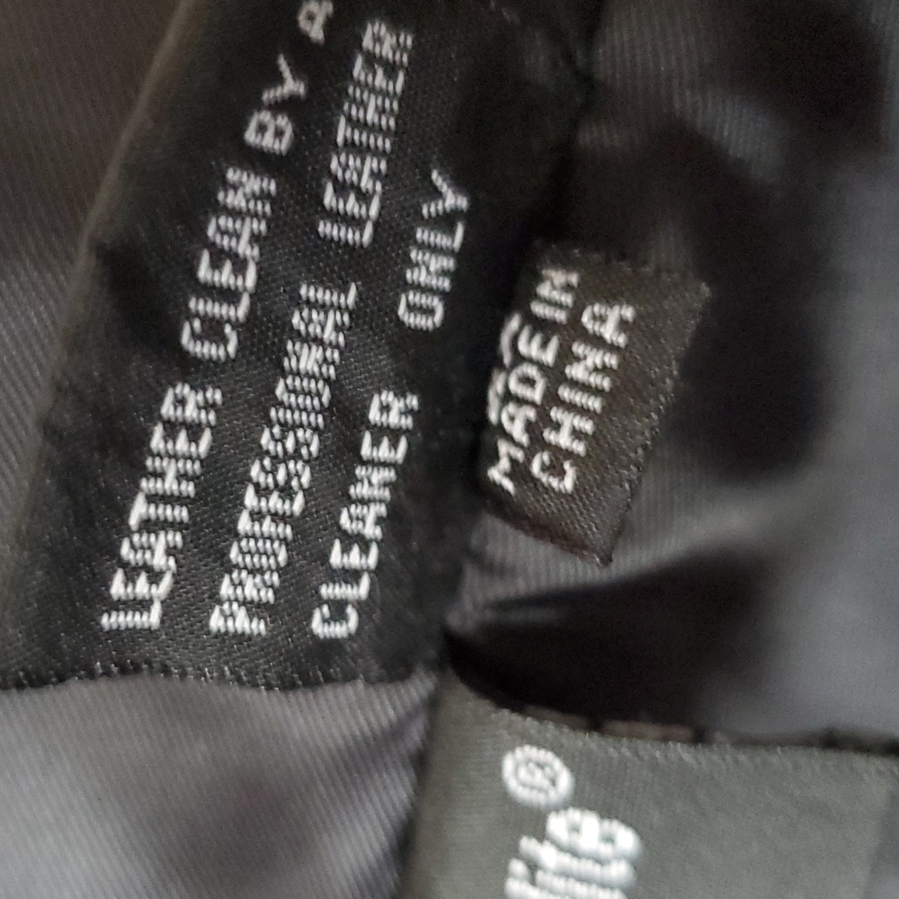 Buttery leather jacket - Picture 7 of 9